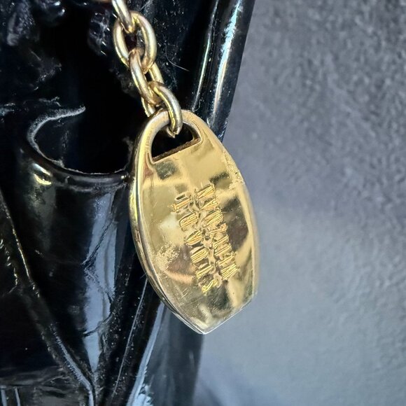 Stuart Weitzman Faux Leather Croco Embossed Patent Shoulder Bag Women's Black - Picture 10 of 11